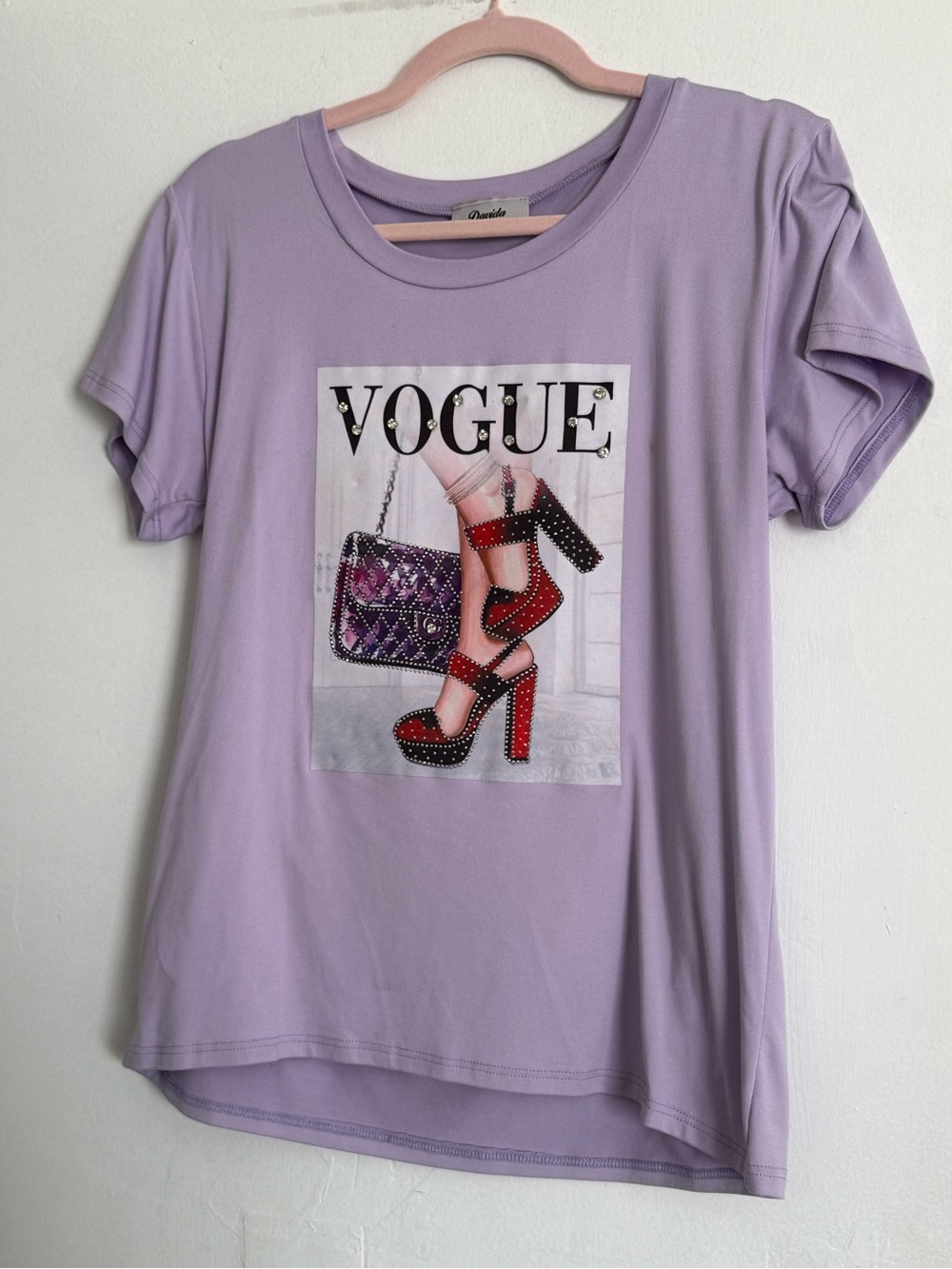 Vogue Graphic Lavender Women's Tee - Unbranded